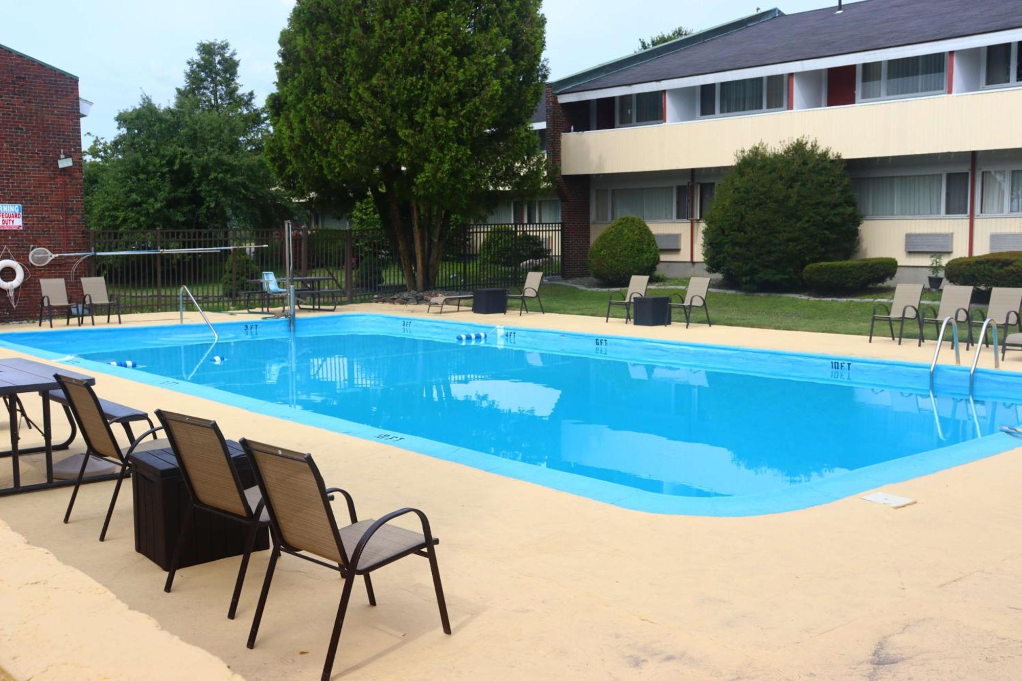 Fireside Inn & Suites ווטרוויל מראה חיצוני תמונה